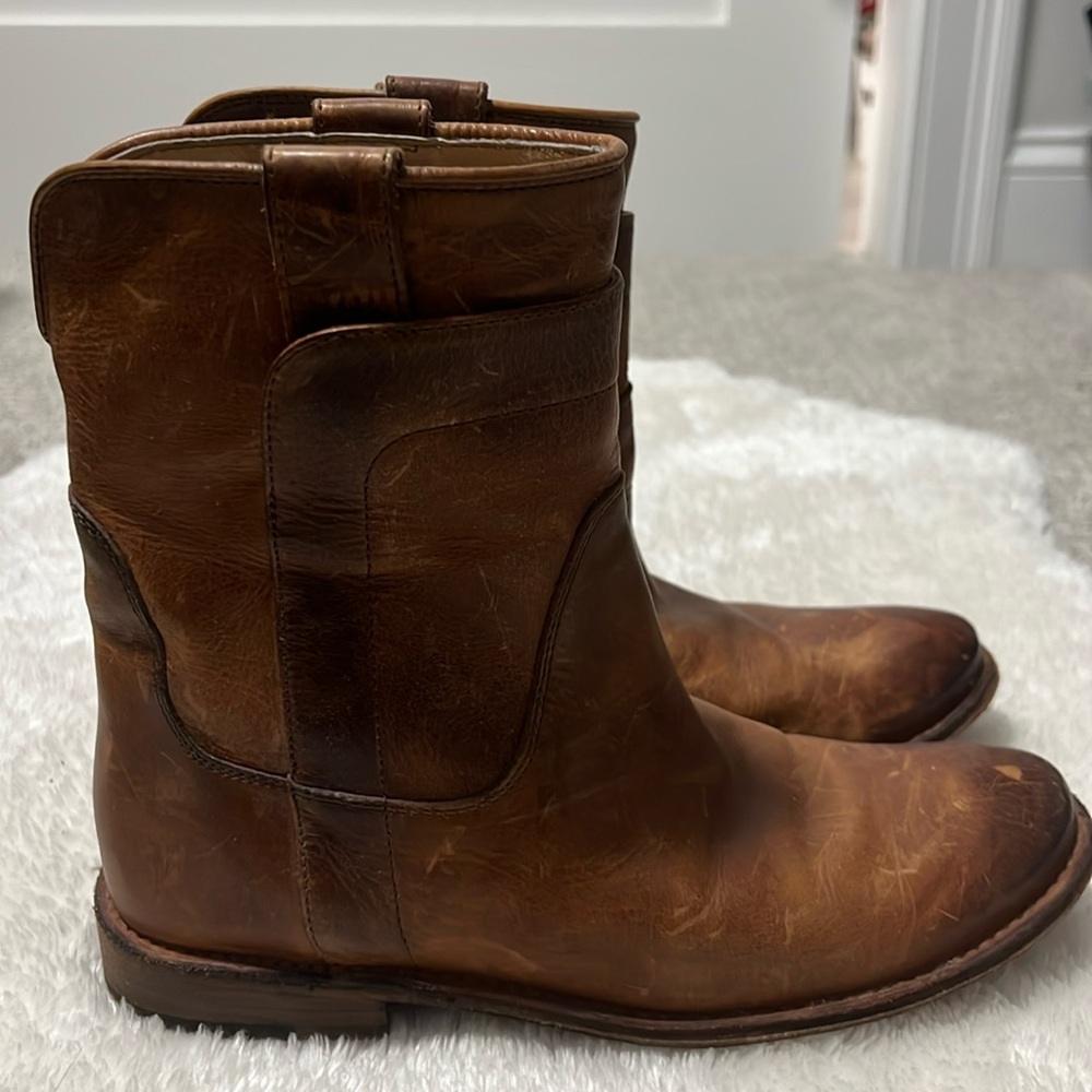 Frye Paige Short Brown Leather Riding Boots Womens Size 7.5 Mid Calf Pull On